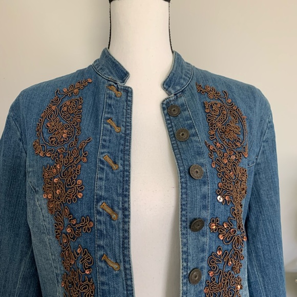 Coldwater Creek size medium denim jacket with sequin details EUC 🌼 - Picture 2 of 7